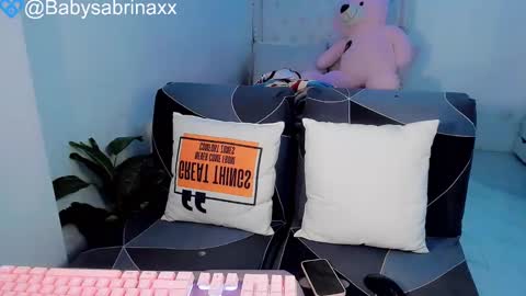 babysabrinaxx online show from February 19, 6:00 am