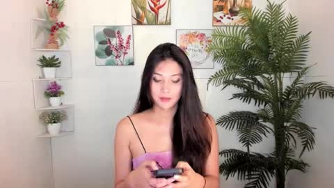 Joshaine online show from November 11, 5:04 pm