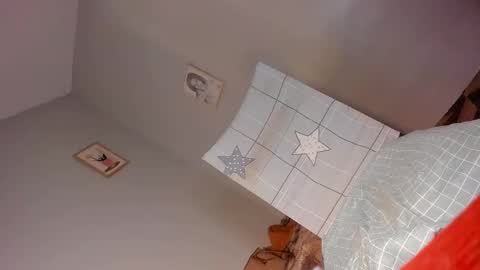 Miss B online show from January 15, 6:01 am