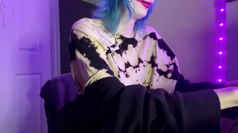 Beckytheclown online show from December 8, 4:11 am