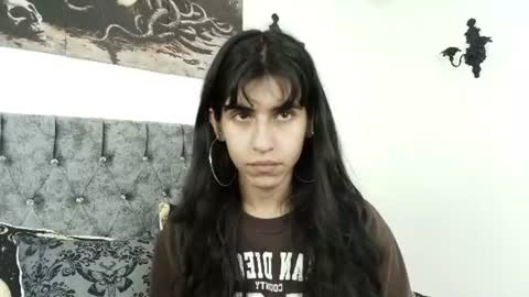 Bella online show from July 29, 1:37 am