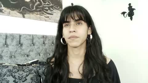 Bella online show from August 2, 12:00 am