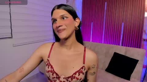 bianca_baldwin01 online show from April 29, 11:10 pm