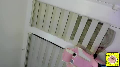 kendra online show from March 1, 8:25 pm