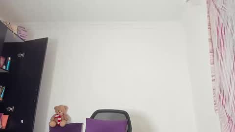 bigcock_luci online show from January 23, 5:35 am