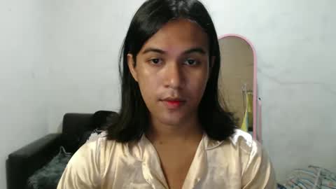 Snapshot of blackpinayts chatting on December 18, 7:19 pm Ellez online show from December 18, 7:19 pm