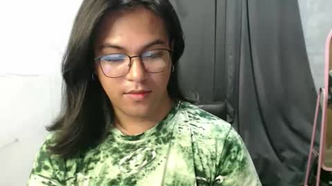 Snapshot of blackpinayts chatting on September 22, 8:03 pm Ellez online show from September 22, 8:03 pm