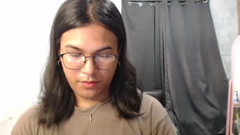 Snapshot of blackpinayts chatting on October 25, 3:51 pm Ellez online show from October 25, 3:51 pm