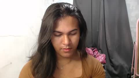 Ellez online show from November 21, 8:21 pm