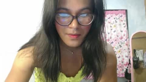 Ellez online show from February 26, 5:29 pm