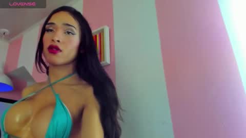 bouncing_bunnyxxx69 online show from September 24, 5:13 am