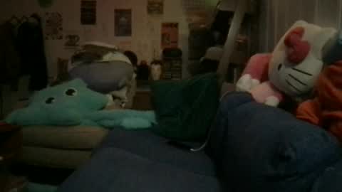 boywithbug online show from January 20, 11:54 pm