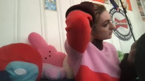 boywithbug online show from February 22, 5:13 pm