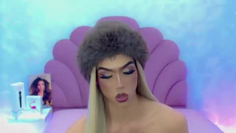 BRIANA online show from February 12, 6:19 am