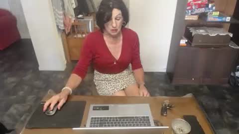 bridgetfouru online show from March 9, 3:01 am