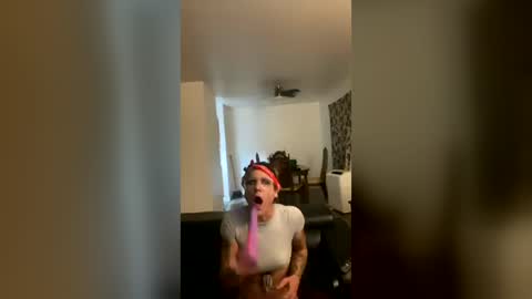 brittanysucker online show from July 3, 5:13 am