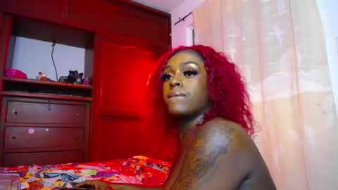 butterfly_rouse online show from November 19, 4:34 am