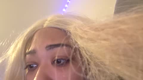 camzxoxox online show from March 12, 9:42 pm