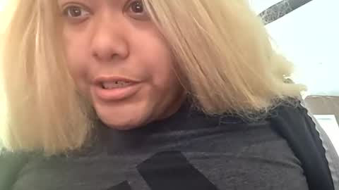 camzxoxox online show from April 20, 5:58 pm