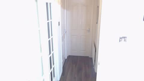 candi smokes online show from March 24, 2:11 pm