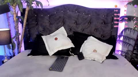 Snapshot of candy_canne__ chatting on January 11, 4:16 am CamilaInstagram candy canne  Pvt open online show from January 11, 4:16 am