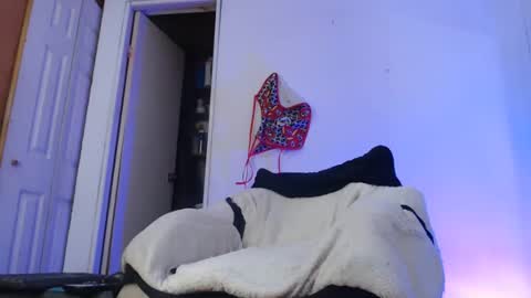 Dayan Camila online show from March 1, 8:03 am