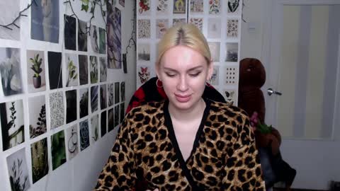 Capricious Scorpio Afa online show from March 31, 1:57 pm