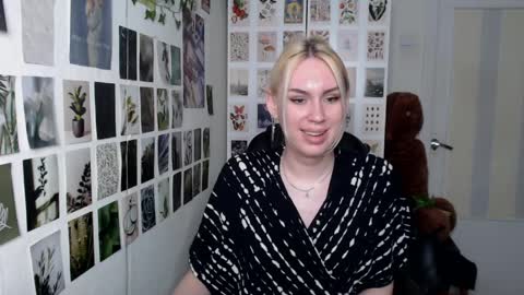 Capricious Scorpio Afa online show from April 10, 4:35 pm