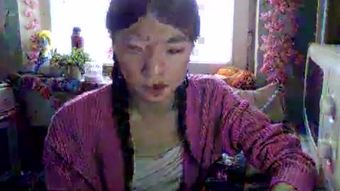 CarlyJoy online show from March 7, 12:22 pm