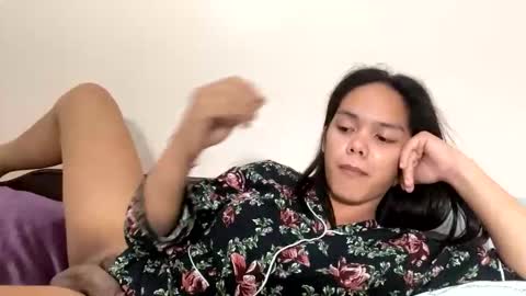 caroline_east online show from November 24, 3:03 pm