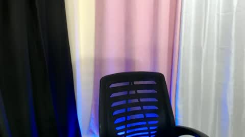 Cathy Mae online show from November 6, 8:14 am