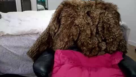 Cayla online show from February 10, 3:57 am