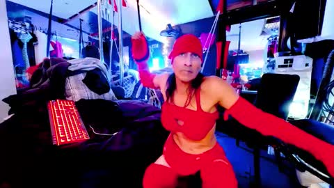 Snapshot of chavezechavez4207 chatting on February 14, 7:17 am MasterPRO online show from February 14, 7:17 am