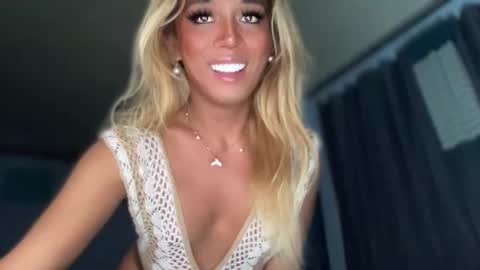 PrincessDianna IslandGirl   CUMSHOW in PVT and PASSWORDSHOW   online show from January 8, 4:33 pm