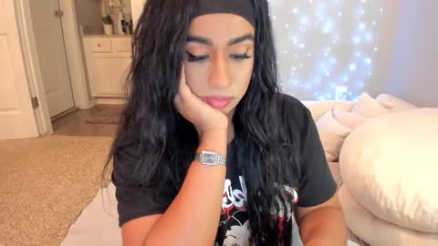    ........ Instagram  Lorysexys online show from December 1, 7:33 am