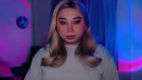 hailey online show from February 6, 8:31 am