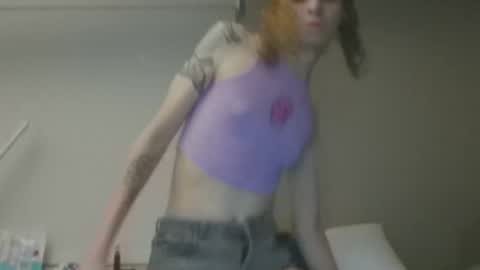 cuddleavenue online show from October 2, 2:23 am