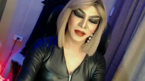 CUMMELA SLUTI online show from March 10, 6:45 pm