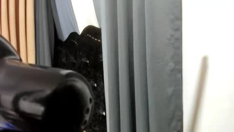 cumbigcock_ronxxx online show from February 22, 2:42 pm