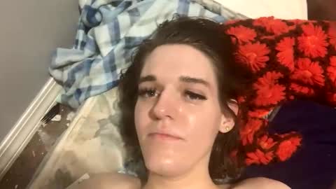 cutealisandra online show from February 8, 5:35 am