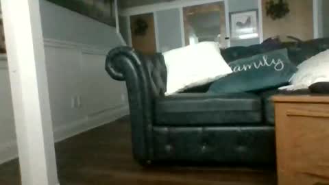 cumslutangel online show from January 17, 2:52 am