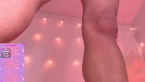         online show from November 9, 6:36 am