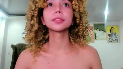 damnperfectxx online show from September 19, 1:22 am