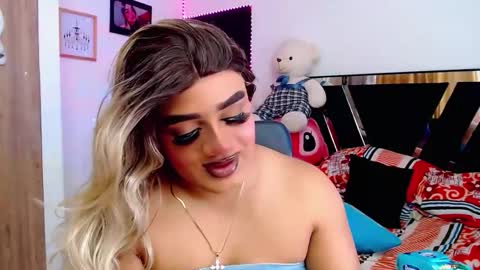 danipein online show from December 5, 11:27 am