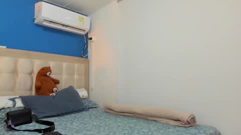 Danny online show from March 4, 2:18 am