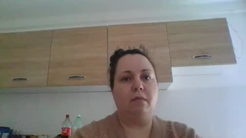 DianneCrunchy online show from February 12, 8:16 am