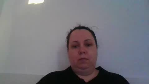 DianneCrunchy online show from February 18, 2:59 pm