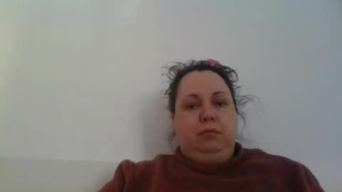 DianneCrunchy online show from February 21, 2:38 pm