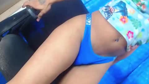 divaxxx4 online show from March 4, 3:27 pm