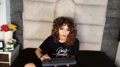 DIVINE online show from June 16, 9:37 pm